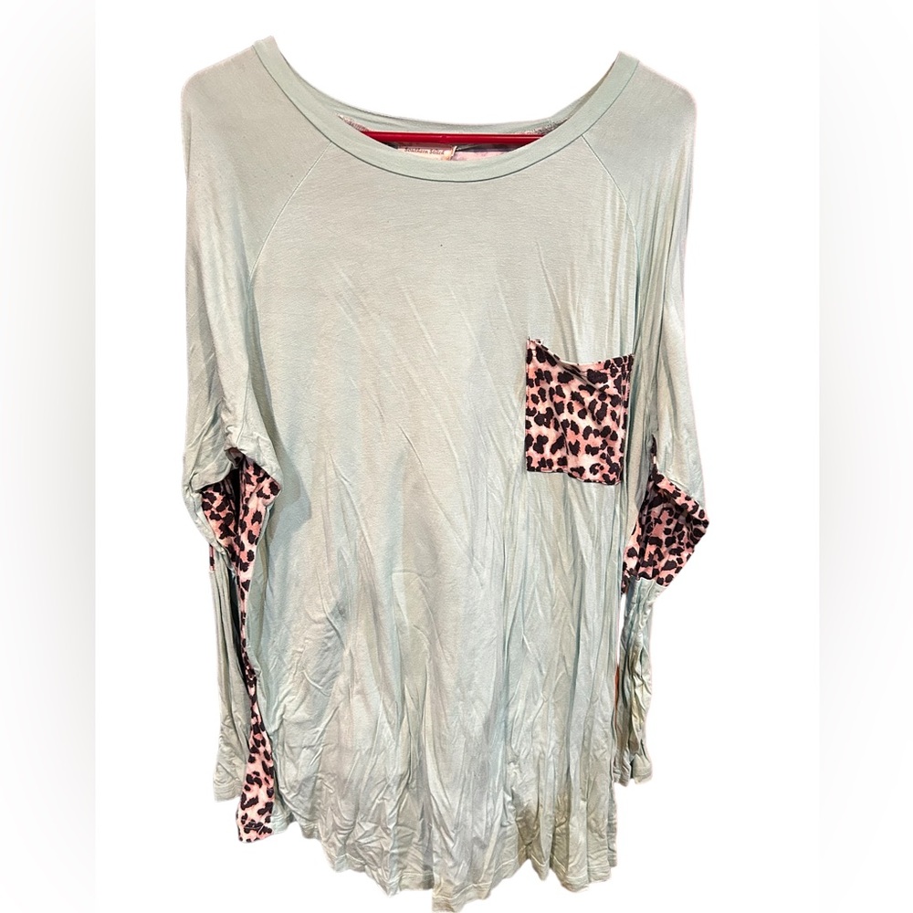 Ladies teal oversized long sleeve tee